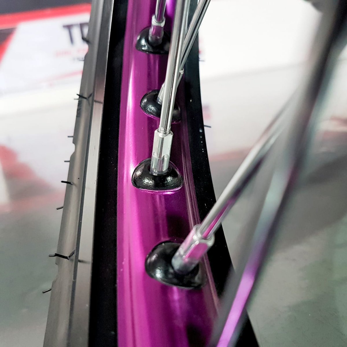 TDR_RACING's tweet photo. TDR Racing Alloy Rim WX Shape 2 Tone made with light &amp; strong aluminium serie 7 material to increase handling &amp; durability. -  https://t.co/MwrKK6xW5M
.
#HighPerformanceWheelSystems #Handling #WheelSystems #WXShape #GotoTheNextLevel #NextLevel #LevelUp https://t.co/sD3CWT9JAZ