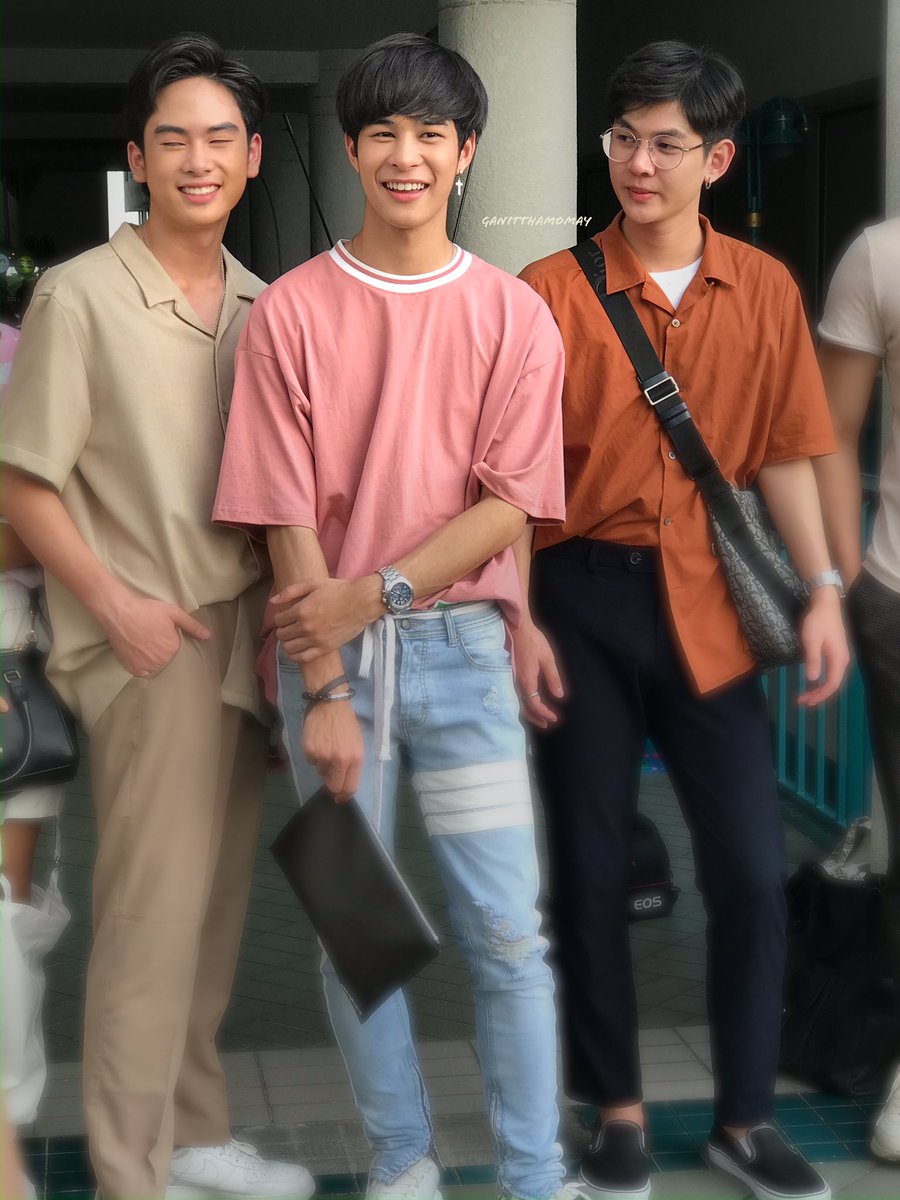kanitthamomay's tweet photo. ไว้เจอกันอีกนะคะ ❤️
#Artpakpoom
#artxworkshop1 https://t.co/2beYMdu2Ey