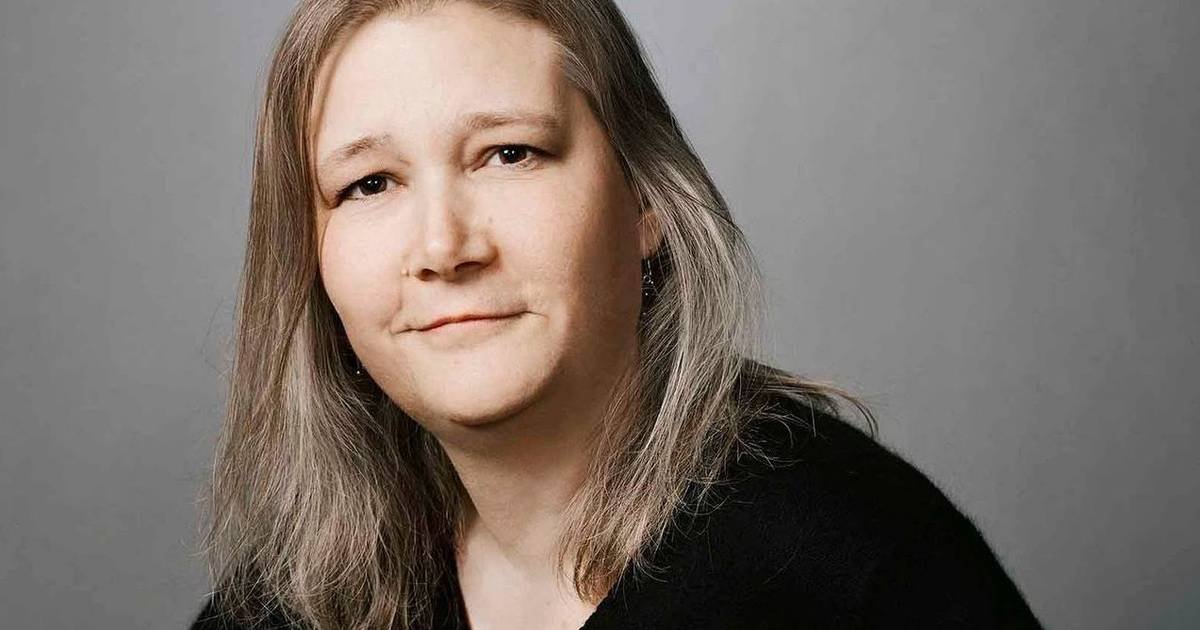 VideojuegosGAME's tweet photo. Rhianna Pratchett, Amy Henning, Roberta Williams o Brenda Romero son solo algunos ejemplos de escritoras con un enorme talento en el mundo de los #Videojuegos. ¿Cuál es la que más te inspira a ti? 🙎‍♀️📝
#DíaDeLasEscritoras https://t.co/lUaeAmPa1p