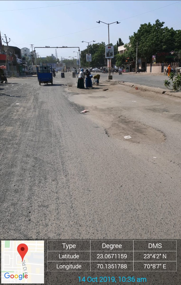 Road resurfacing work commenced at Gandhidham.@CollectorKutch <a href="/PrantAnjar/">SDM ANJAR</a>