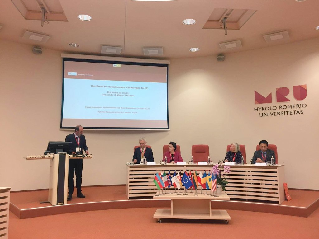 InclusU's tweet photo. @UMinho_Oficial rector stressing the model of the open institution against the model of ivory tower
.
Recalling the social dimension of higher education central to the EHEA since 2007
.
"We have to consider what we can do at the level of our institutions"
.
.
#SOCIN2019
#InclusU https://t.co/pyAjd0KD17