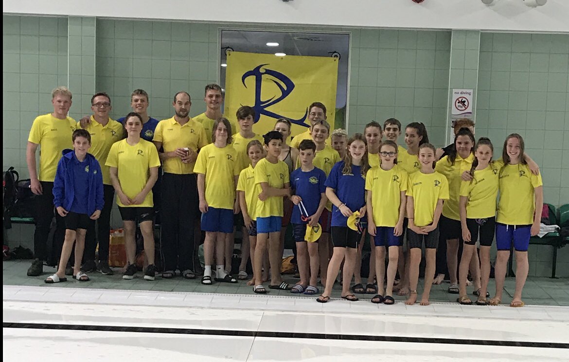 Well done to our #RipleyMassive team coming in 5th place in the first round of the <a href="/Natswimleague/">National Arena Swimming League</a> &amp; in our Premier Division Debut 💛💙💪🏽🏊🏽‍♀️🏊🏽‍♂️