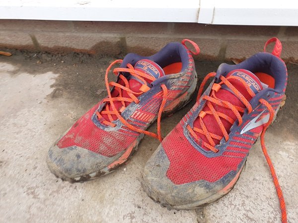 DemonValleyBrew's tweet image. Half Marathon training continued with a 10 mile Trail Run this weekend..
7°C, mud, hills, getting lost in the woods due to terrible course marking, but most importantly... NO RAIN!! 
7 weeks to go to the main event at the Volcano so please give generously!
justgiving.com/fundraising/te…