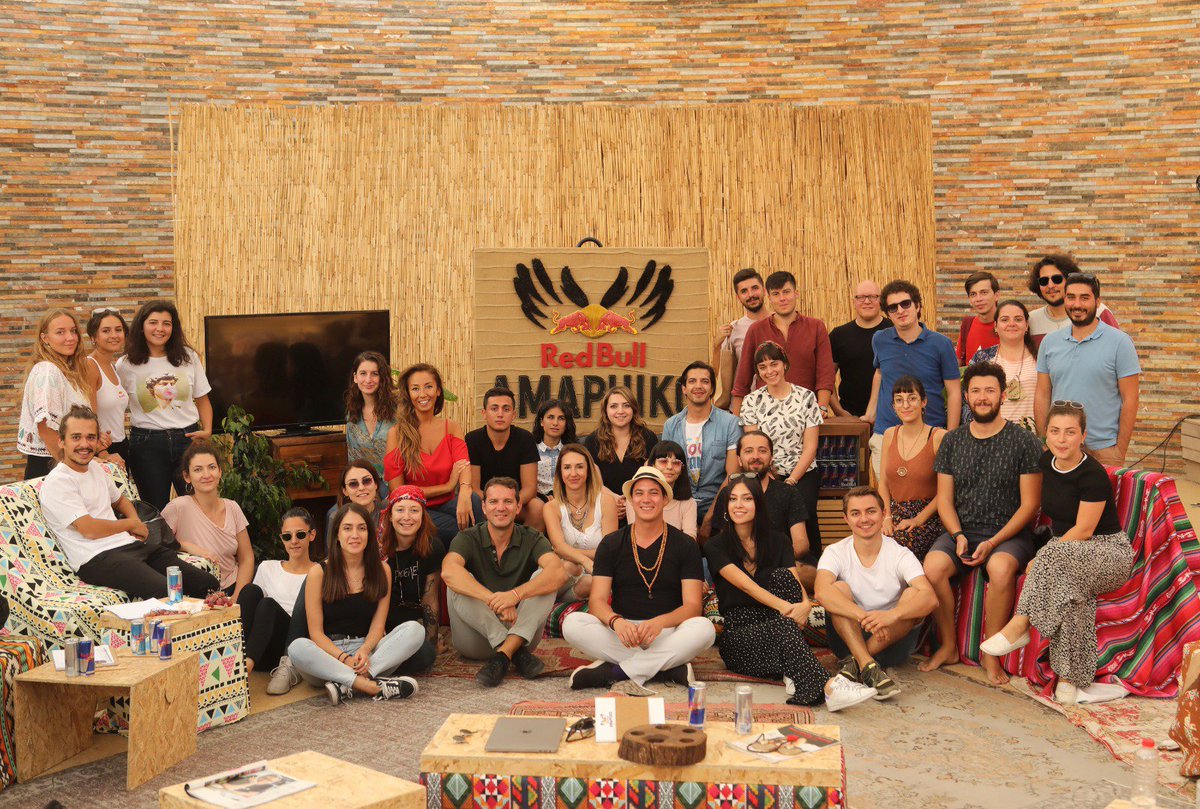 Zeropact olarak Red Bull Amaphiko Connect Türkiye'de yer alan 11 sosyal girişimden biri olarak Göbeklitepe'deydik. Yeteneklerini ve enerjilerini sosyal meseleleri çözmeye adayanlar olarak arzulanan sosyal değişimi gerçekleştirmek için yaptığımız çalışmaları paylaştık🌍
#zeropact