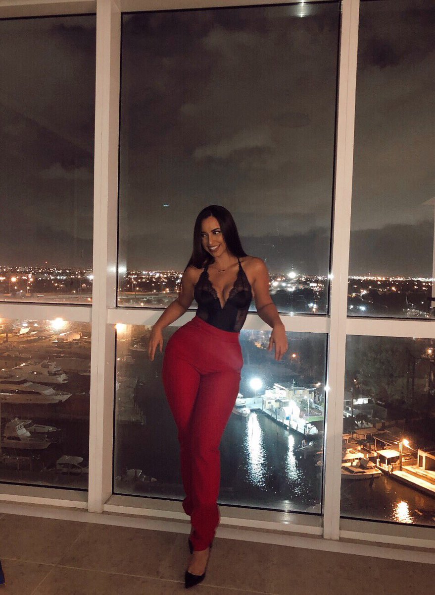 Natalie Lara tweet media