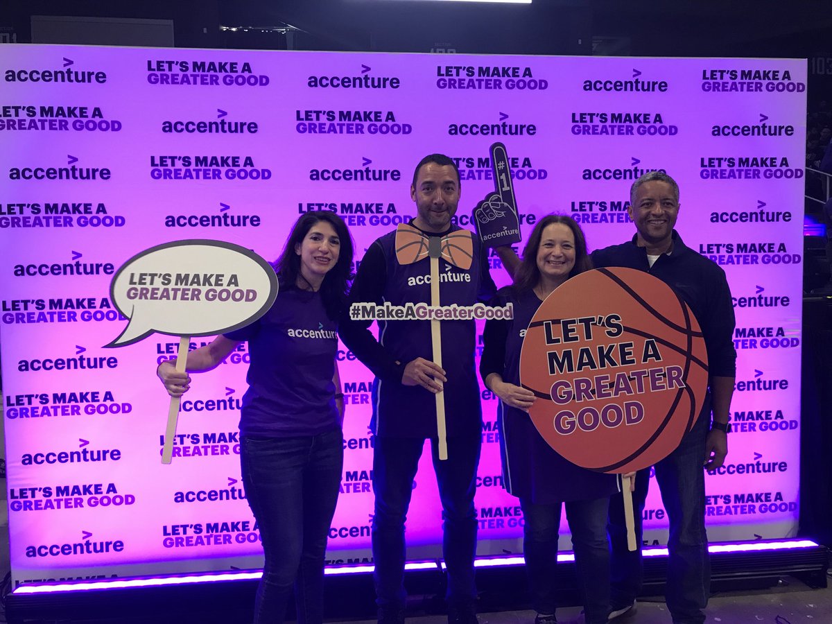 LisaMitnick's tweet photo. #makeagreatergood Accenture Day of Service 2019. https://t.co/BFFK9PY3F1