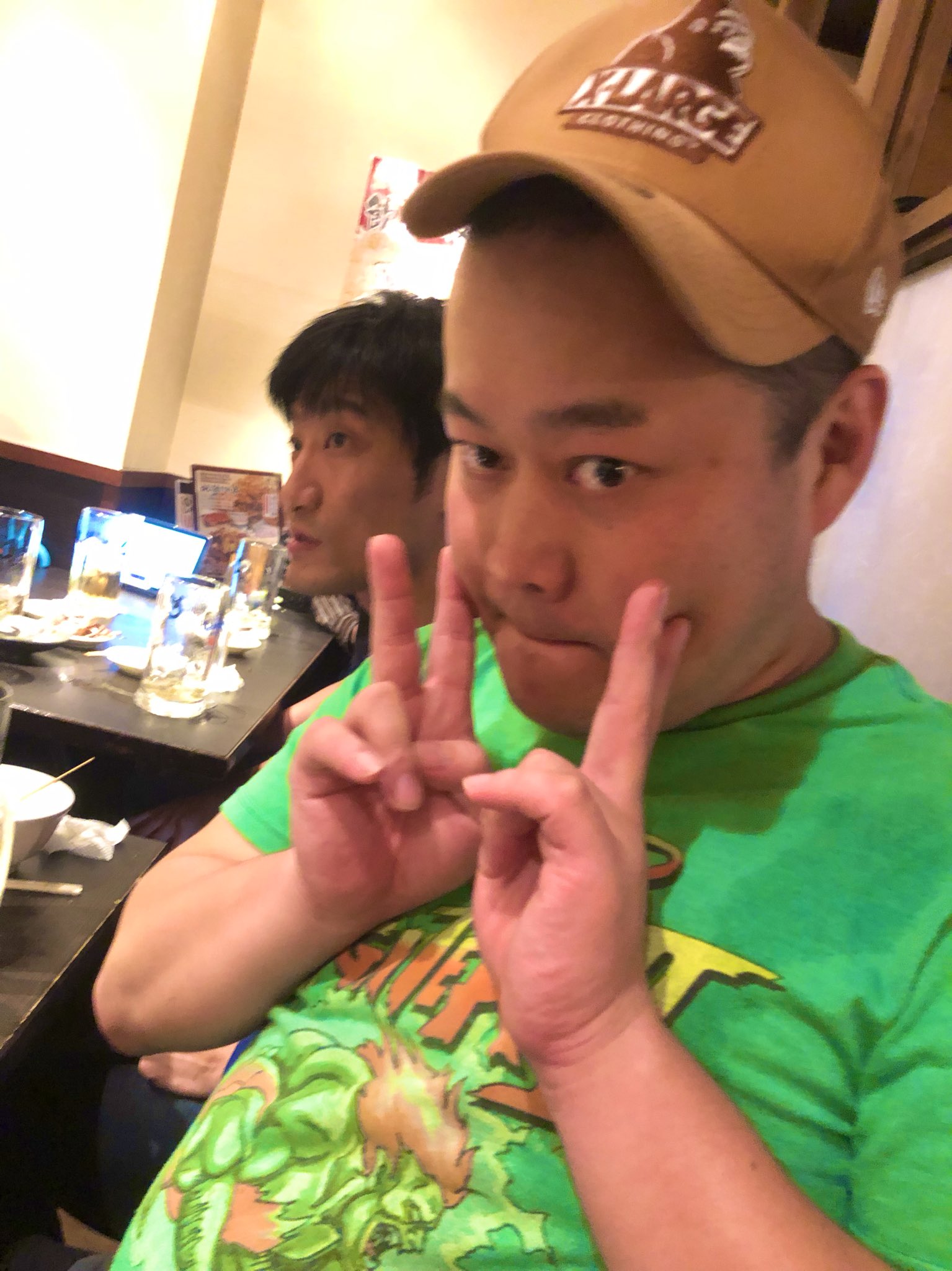 تويتر 納言 すすきみゆき على تويتر 飲酒 ともしげさんと ホモとホモ 虹の黄昏かまぼこさんとは 2連ちゃん飲酒ちゃん T Co Droqsjwlu6