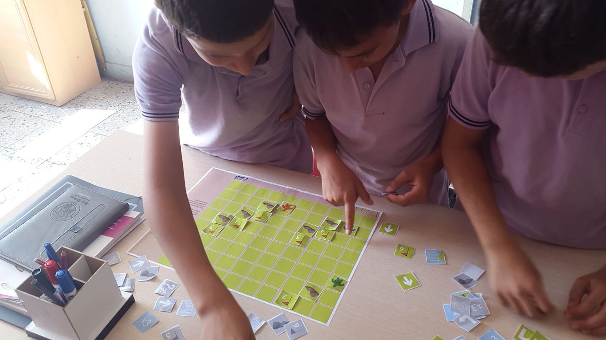 mutkaracaoglano's tweet image. Mut Karacaoğlan Ortaokulu
Kodlama Haftası Kapsamında 1.etkinlik olan Tosbaa oyununu oynuyor. @MersinMEM @mut_mem @CodeWeekEU #codeweektürkiye
#codeweekturkey #mersinkodluyor @harungergin