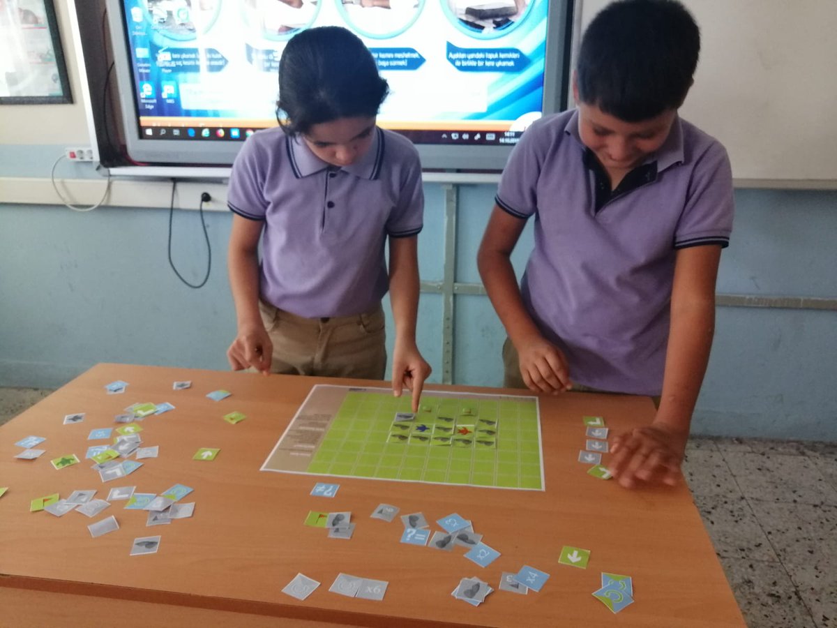 mutkaracaoglano's tweet image. Mut Karacaoğlan Ortaokulu
Kodlama Haftası Kapsamında 1.etkinlik olan Tosbaa oyununu oynuyor. @MersinMEM @mut_mem @CodeWeekEU #codeweektürkiye
#codeweekturkey #mersinkodluyor @harungergin
