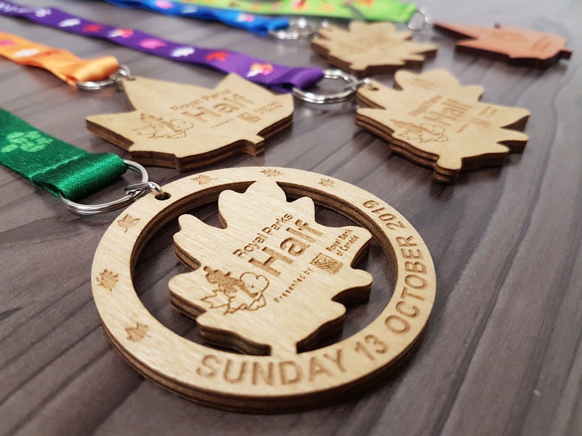 RobinPlowman's tweet photo. #MedalMonday and my 2019 @RoyalParksHalf medal joined the crew (18, 17, 16, 12)! π
π
π
π
π
All earned while running for @SpinalResearch π
#RoyalParksHalf #RBC150 #TeamSpinal #runchat #ukrunchat #medal https://t.co/txjjBmJHA5