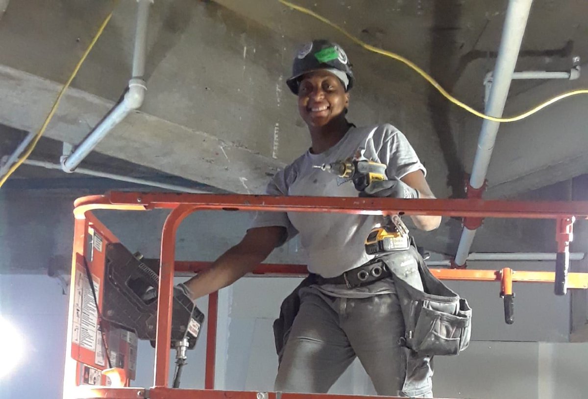 FarisMachinery's tweet photo. Monday #Maintenance Tip:  Today we're looking at maintaining a healthy staff - specifically, women within the industry, and what their needs REALLY are:
https://t.co/FvV5oc9HPc https://t.co/Vc8s7BktmP