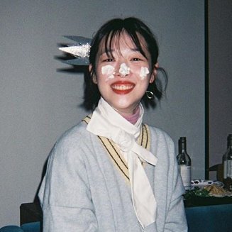 jeonghan_ki_jan's tweet photo. We will always love you .
May her Soul rest in Eternal Peace
#Sulli https://t.co/BdXCVgDKl0
