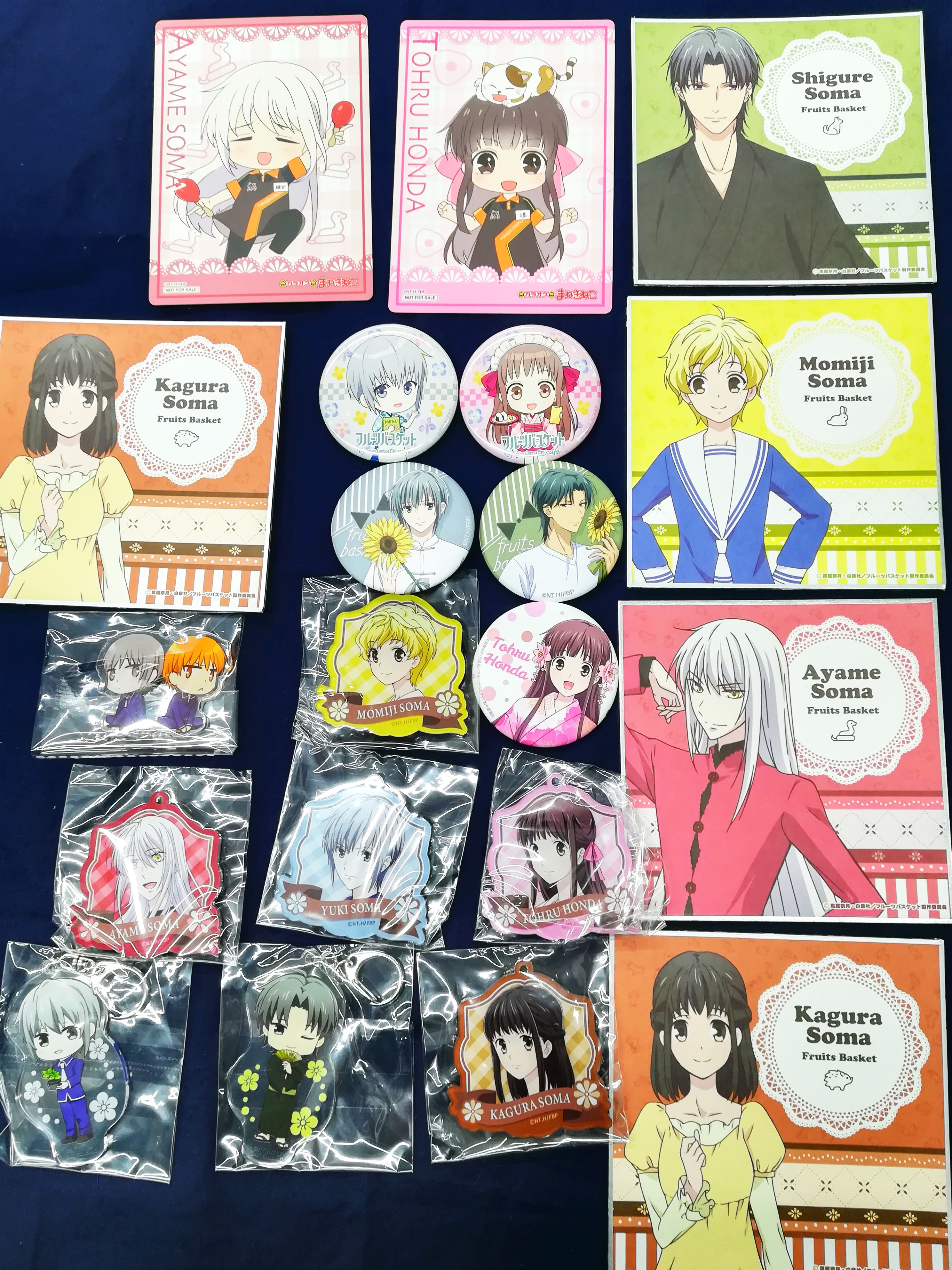 K Books キャラ館 少年まんが 入荷情報 フルーツバスケット グッズがまとめて入荷しました トレーディング商品から最新カフェ関連まで いろいろ揃っております W Kbooks 池袋 アニメ館 フルーツバスケット 透 由希 夾 紫呉