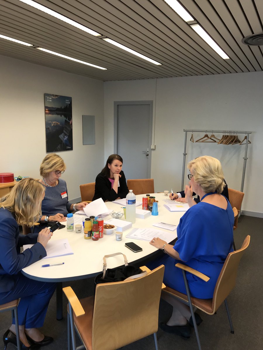 FinlandCoE's tweet image. Briefing Minister of Justice Anna-Maja Henriksson ahead of ⁦@CoE⁩ Conference “Justice in Europe facing the challenges of digital technology”. ⁦@oikeusmin⁩ ⁦@RepFranceCdE⁩ ⁦@Ulkoministerio⁩ #digitaljustice #coe4AI #HumanRights