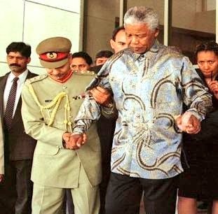 tequieremos's tweet photo. Legends who graced Pakistan with their presence:

1. Lady Diana (Khyber Pass) 
2- Muhammad Ali (Karachi
3- Mother Teresa (Islamabad)
4- Nelson Mandela (Islamabad)

#RoyalVisitPakistan https://t.co/mTCjpSrnOI