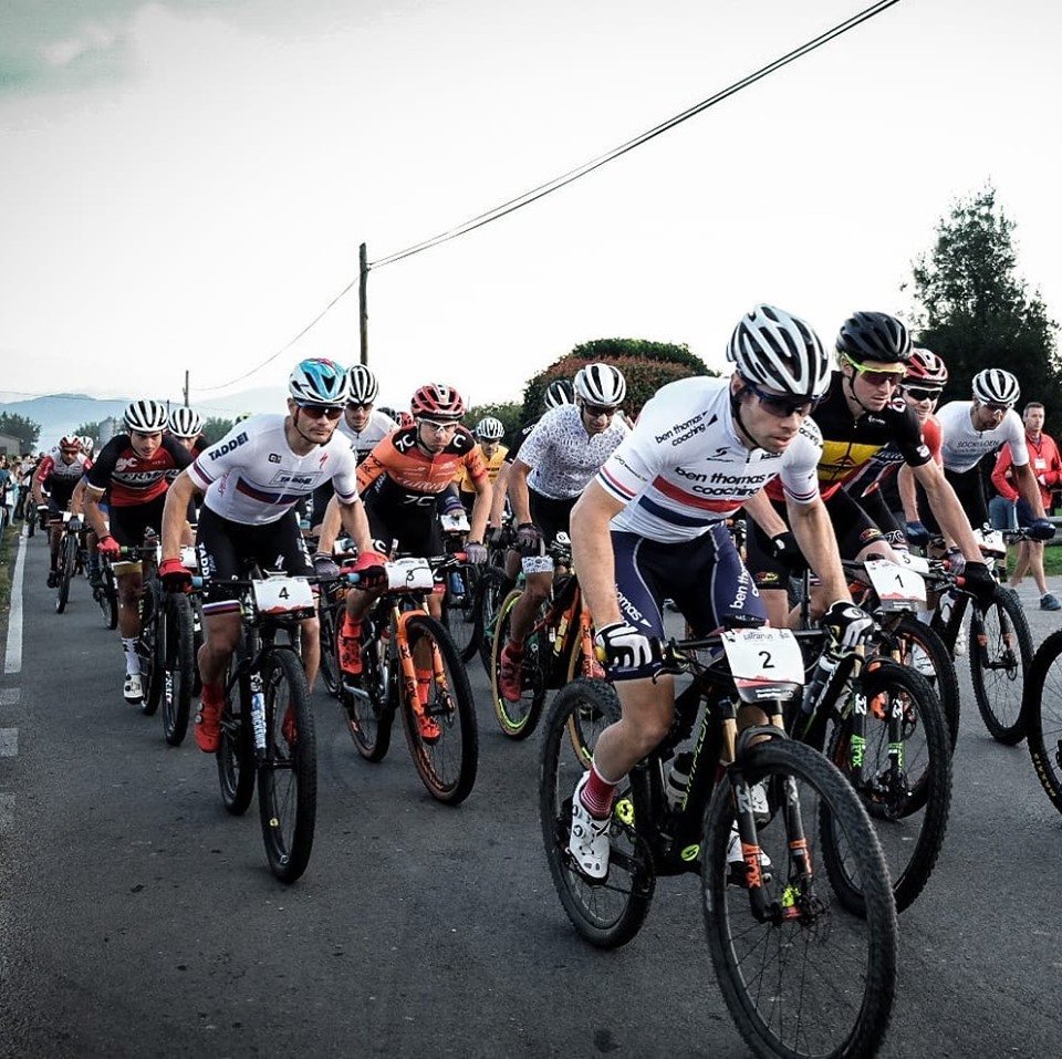 Federació Catalana de Ciclisme (@ciclismecat) on Twitter photo Julian Schelb i Blaza Pintaric s'imposen en una gran edició de <a href="/LaTramun/">LaTramun</a>.
🚵♀️ <a href="/guerrilla89/">Francesc Guerra</a>, a les portes del podi a la prova UCI Marathon Series, on hi pugen <a href="/clgalicia/">Clàudia Galicia</a> i Txell Figueras.
👉bit.ly/2J3zvY3
#ciclismecat #BTT Julian Schelb i Blaza Pintaric s'imposen en una gran edició de <a href="/LaTramun/">LaTramun</a>.
🚵♀️ <a href="/guerrilla89/">Francesc Guerra</a>, a les portes del podi a la prova UCI Marathon Series, on hi pugen <a href="/clgalicia/">Clàudia Galicia</a> i Txell Figueras.
👉bit.ly/2J3zvY3
#ciclismecat #BTT
