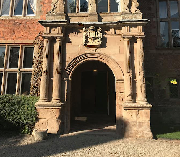 Why not celebrate with Grafton!

Treat your partner to a night they will remember, for more information visit our website buff.ly/2GIB2k6 or ring us on  01527 579007 🥂

#GraftonManor #Birthday #GraftonManorHotel #Hotel #AfternoonTea #Dining #Restaurant #Bromsgrove