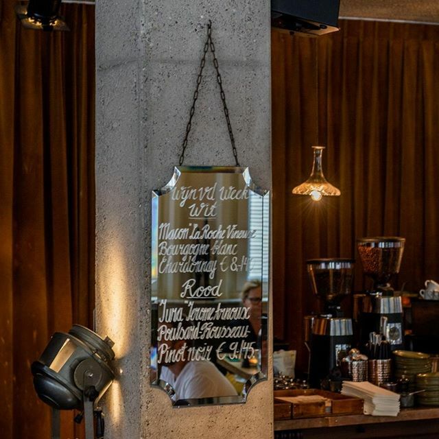 We love a rainy day here at The Lobby. Let us warm you up with some comfort food, a coffee or two, or just our cozy atmosphere ⁠
-⁠
-⁠
-⁠
#thelobby #thelobbyfizeaustraat #thelobbynesplein #food #drinks #gezelligheid #Amsterdam #HotelV ift.tt/33yHvIh