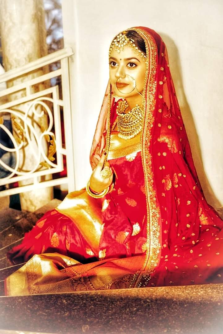 KhokanG54463769's tweet photo. @Shrutii_Sharmaa As #dhanak mst beautiful so pretty #grojeous bridal look ♥♥♥♥♥♥♥♥♥ https://t.co/FX9U48em6G