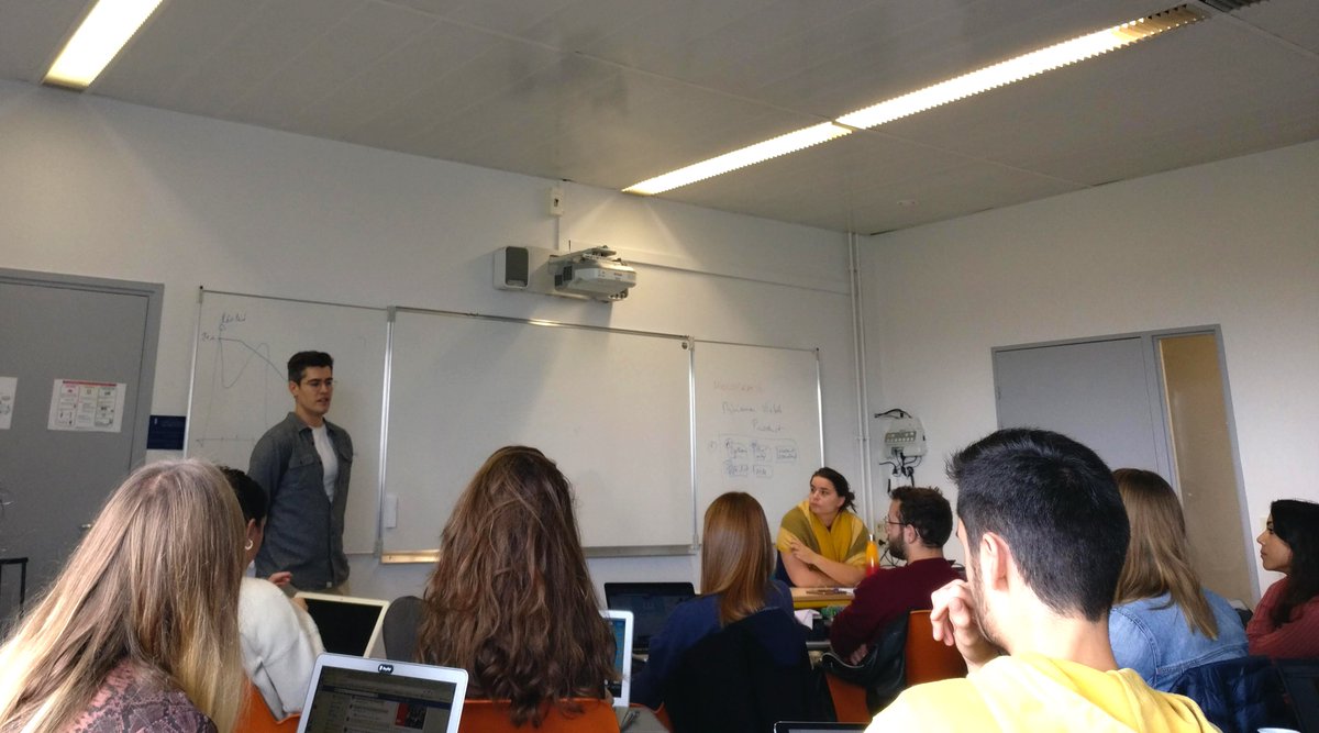 DauphineDRC's tweet photo. Merci à E.L. Nicolai, @TristanLatrasse et G. Girault consultants chez @PMP_Conseil d'avoir présenté aux étudiants la méthode #agile comme un « état d'esprit » et d'avoir partagé des exemples concrets d'expériences vécues en mode agile.

#master206 #Cstore #MVP #conseil #rencontre https://t.co/I5GylshkM4