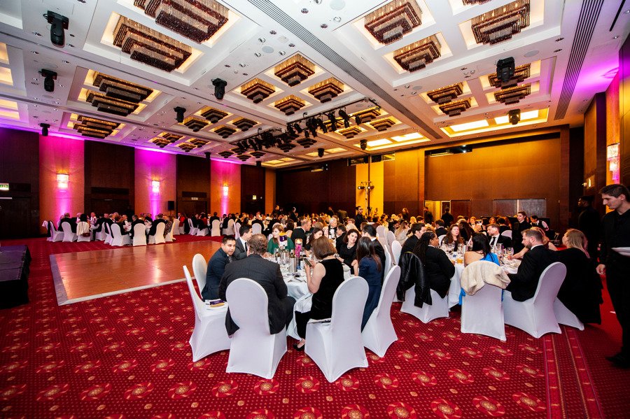 What a great night it was at the Kensington &amp; Chelsea awards. We celebrated the best businesses in the borough with a fantastic gala dinner and presentation! @KCCCLondon <a href="/RBKCAwards/">Kensington & Chelsea Business Awards</a> #businessawards #winner #kensington #chelsea <a href="/FHWEM/">FHW</a> #RBKCAwards