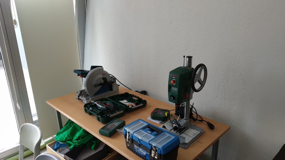 ITURobee's tweet photo. Yeni kurmaya başladığımız atölyede FRC çalışmalarına başladık bile.  Sponsorların desteği ile bu yıl  #frcTurkey de yerimizi almak için sabırsızlanıyoruz. Sponsor olmak isteyenler https://t.co/bJWqW0qgyS adresinden takımımız hakkında bilgi alabilir ve bize ulaşabilirler. https://t.co/vr5yTYWxrT