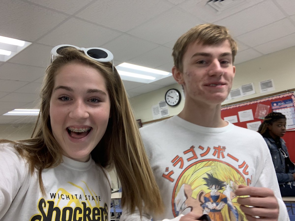 maddyott's tweet photo. #ahs10hoco @AHSpiritWars https://t.co/UGTrPxt0eM