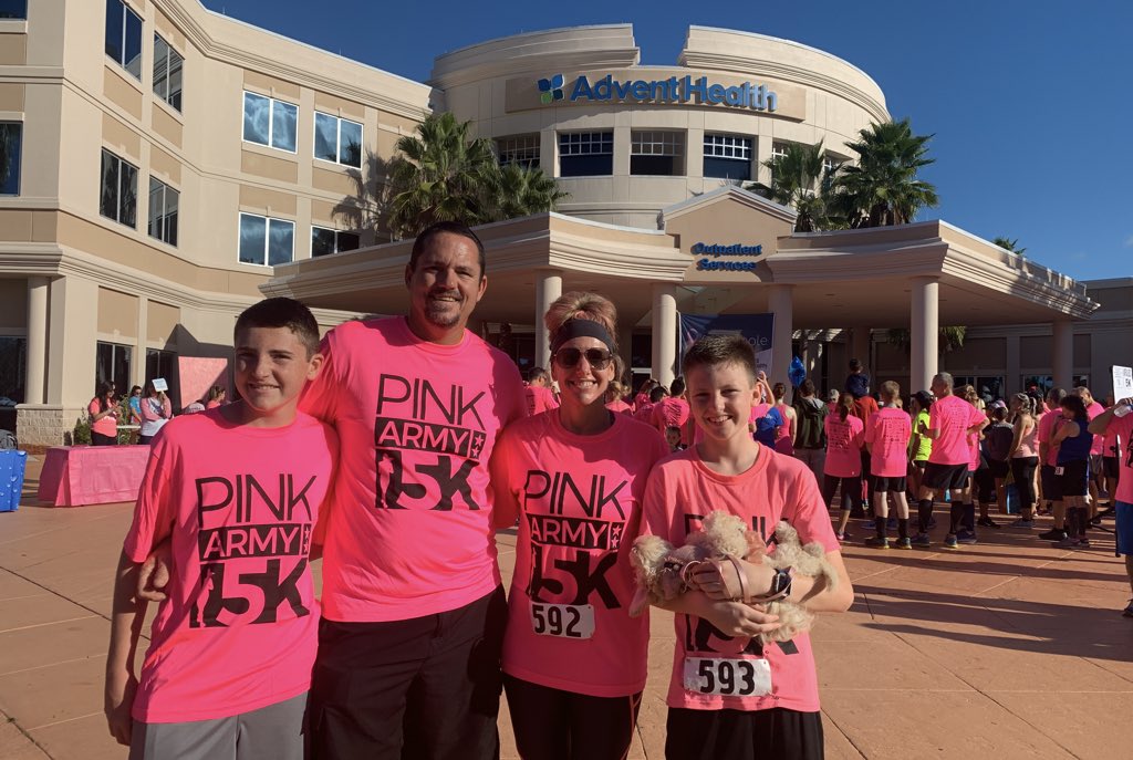 intracoastalbnk's tweet photo. Our Laura Gilvary and family participating in the Pink Army 5k yesterday! RT if you were there! #pinkarmy5k #communitybankers #localbanking #RT https://t.co/OF7VBrqX7p