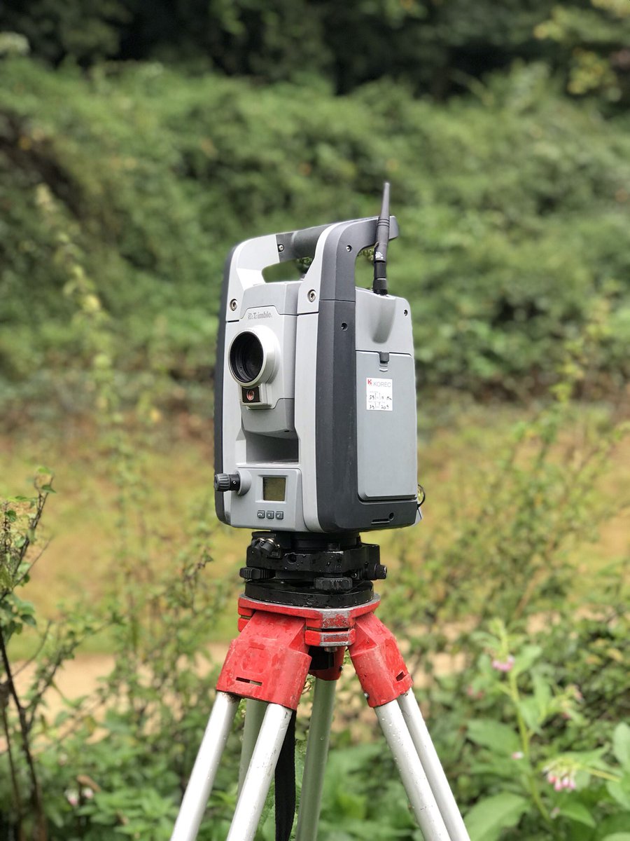 GwpSurveyors's tweet photo. The rain won’t stop us! 🌧 @KORECGroup #trimblevx #surveying #surveylife #trimble https://t.co/sb6rDD7X9T