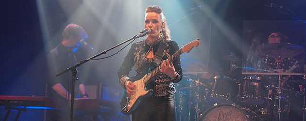 desinvolt's tweet photo. [#Live] Erja Lyytinen - Thomas Schoeffler @ Vauréal ( Le Forum) - 28 septembre 2019 - https://t.co/Ev9LB35RMW https://t.co/usGuk86PkW