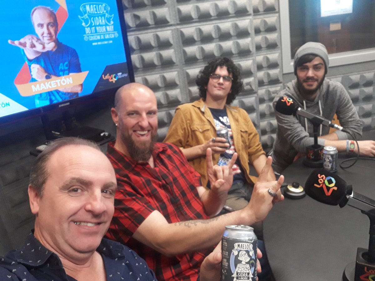 maketon's tweet photo. Escucha y comparte el #MaketónMaeloc emitido Sábado 12 Octubre 2019 en #Los40Vigo en donde te avanzamos todo lo relacionado con el 20 Aniversario de la #ReservaRock y del concierto de #FamilyFolks en #GiraMaketónMaelocWay también entrevitamos a #YouDog > https://t.co/apFmKtUlcc https://t.co/yeNG5WLrM8