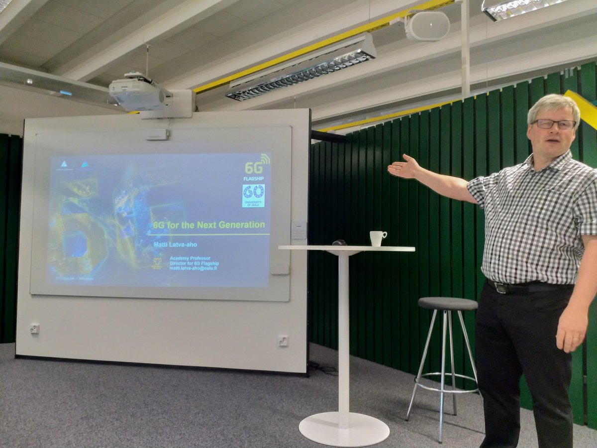 Great presentation today by @ITEEOulu dean @jpriekki, highlighting the various opportunities of the @6Gflagship project and the available infrastructure for all @UniOulu researchers. #5G #6G