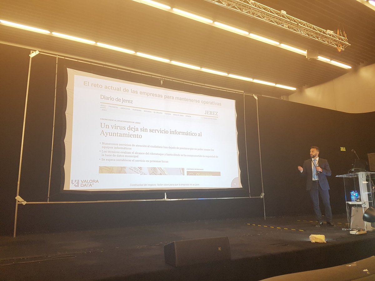 ToniDorta's tweet photo. Hoy en el #CyberPYMEDay, nuestro compañero Óscar explica en una ponencia el concepto de Continuidad de Negocio y cómo llevarlo a cabo https://t.co/jB4JQ8xPPW