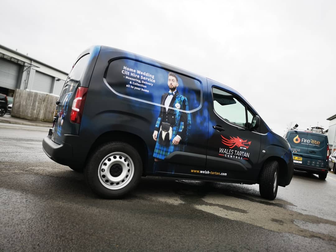 EliteSigns's tweet photo. #FormalHire #Swansea's silver #citroenberlingo being #transformed into an #attentiongrabbing #advertisement for their #Suit &amp; #Cilt hire.

@rolanddguk @metamarkuk @printmaxuk #Metamark #advertisingwrap #vehiclewrap https://t.co/nXQ4n7FYf5
