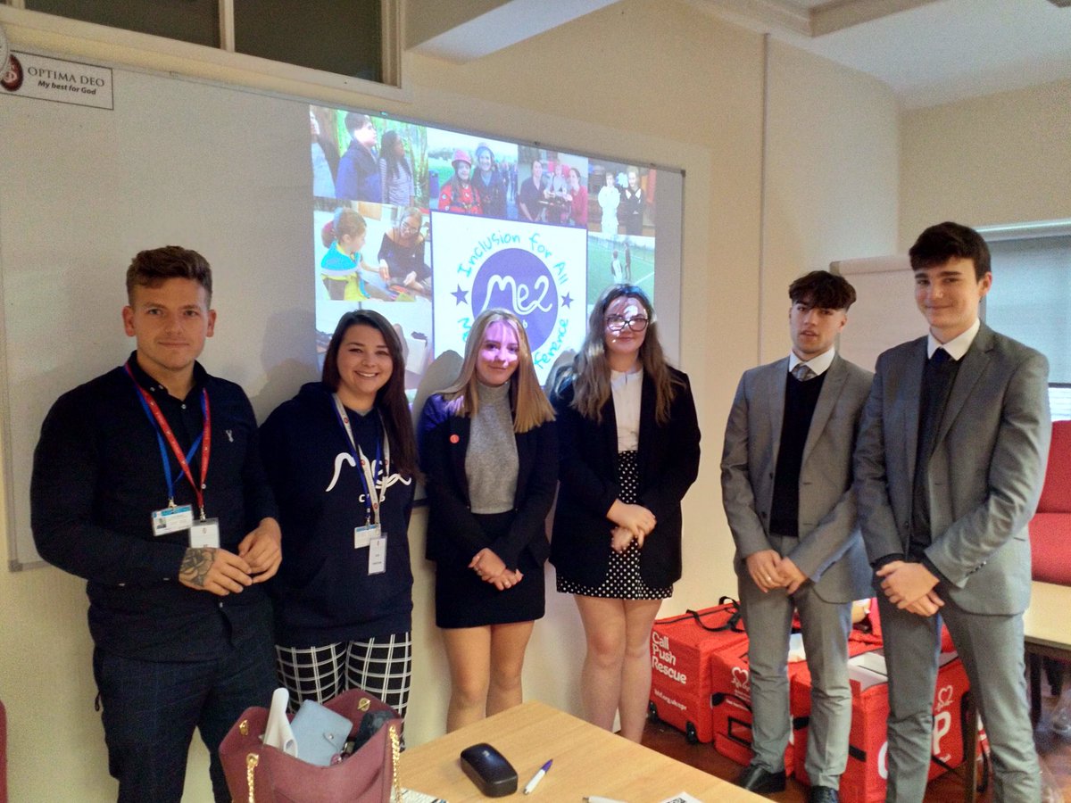 SJCR6thForm tweet media