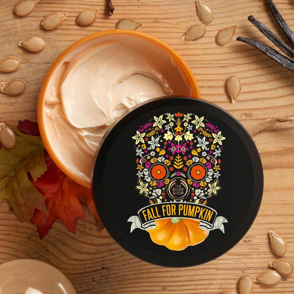 TheBodyShopCA's tweet photo. Happy Thanksgiving, Canada! We hope it's filled with pumpkin deliciousness, just like our Limited Edition Vanilla Pumpkin Body Butter! https://t.co/Df5CXFlG4C #FallForPumpkin https://t.co/E0mDaznB15