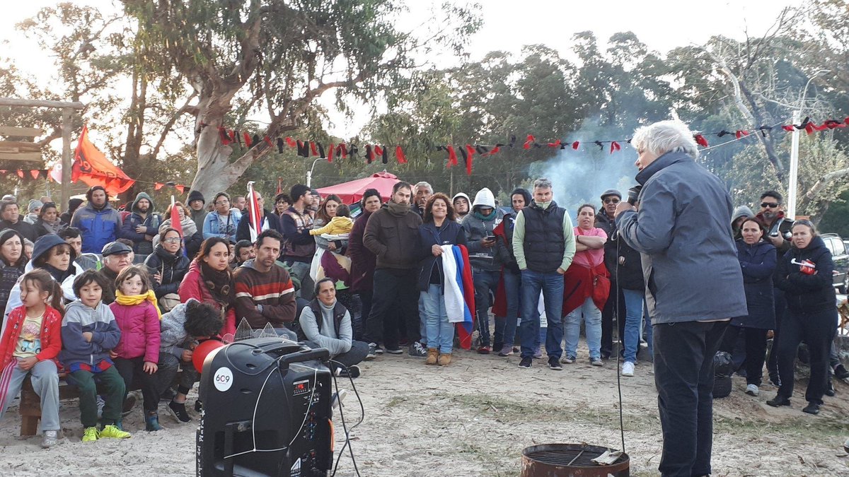 Lucía Topolansky tweet media
