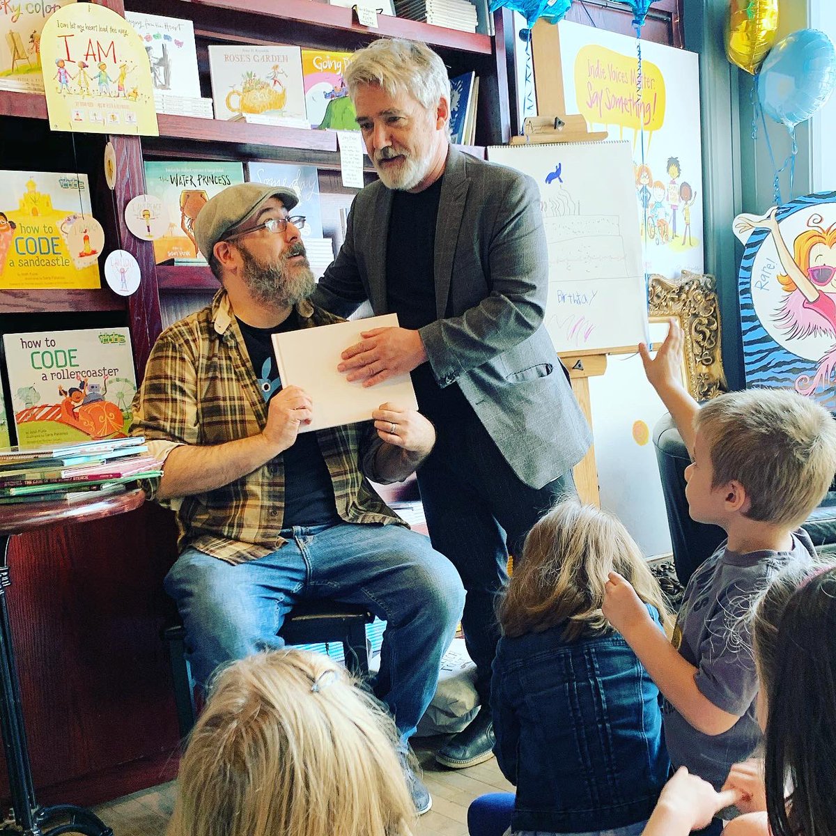 iTeachSTEMatRPS's tweet photo. How to Code a First Grader and Geek Out a STEAM Teacher. 📗🤖 #teacherlife #meettheauthor #joshfunk #iteachSTEM #bluebunnybooks #longweekendperks @joshfunkbooks @peterhreynolds https://t.co/eJEjL8yQdt