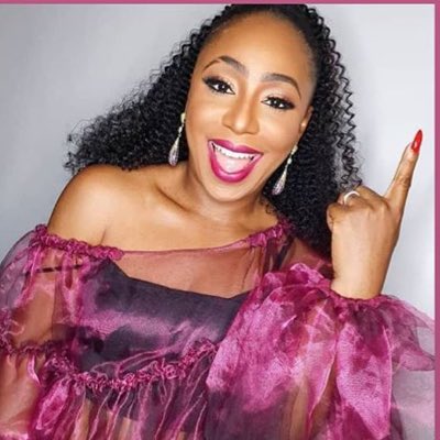 TeamDakoreEgAk's tweet photo. #NewProfilePic #WorldDakoreDay #HappyOctober14 @AkandeDakore ❤️❤️❤️ https://t.co/oXU7YiJR2l