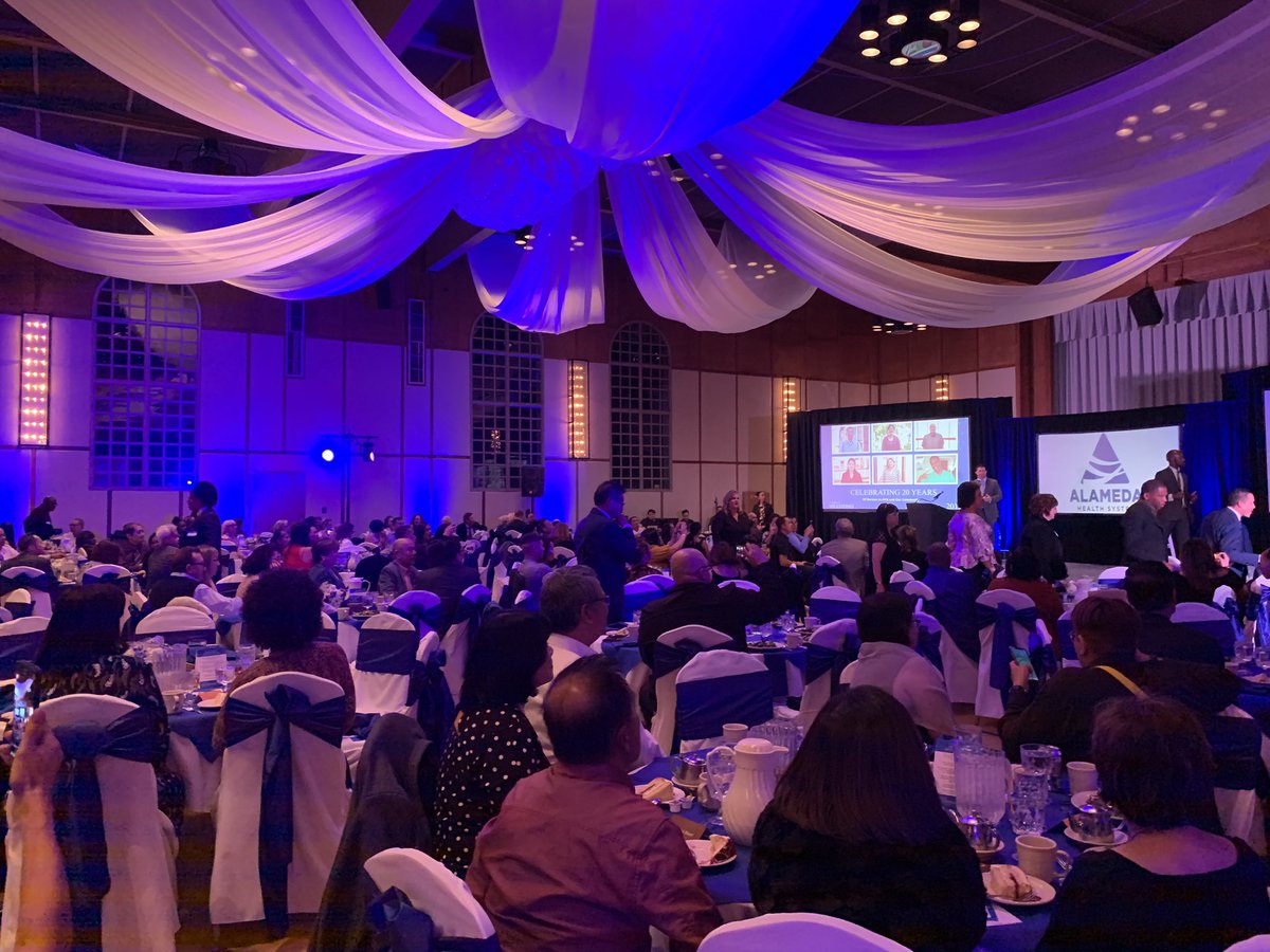 AMFMediaGroup's tweet photo. Power or no power, the show went on! For the fifth year, #AMFMediaGroup has produced @AlamedaHealth’s annual employee recognition awards ceremony, which takes place at the Greek Orthodox Church. https://t.co/PT7iULPxs2