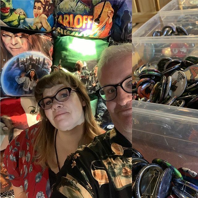 zoltangal's tweet photo. Happy Thanksgiving everyone from Day #4 (FOUR!!!) of @hexcalgary  Here til 5 today and we have free buttons of all sorts for the trick or treaters today 🧟‍♂️ .
.
#hexcalgary #hexcalgary2019 #zoltangal #yychalloween https://t.co/AxGmCdS6O2 https://t.co/YJ3dz0En0w