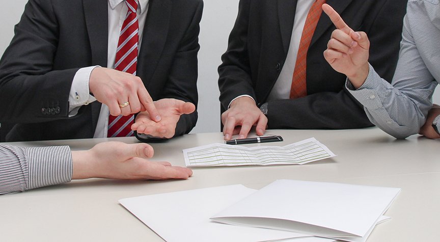 Taftlaw's tweet photo. In a major decision, the NLRB overruled longstanding law and made it easier for employers to rely on collective bargaining agreements to make changes without having to bargain with unions. Learn more from Taft’s Employment and Labor Relations team here: https://t.co/F1TF25B79g https://t.co/A1inaBRAnF