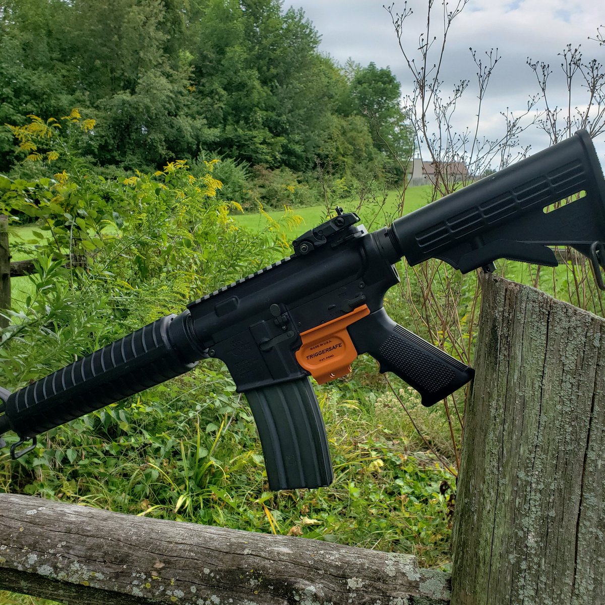 TriggerSafe_LLC's tweet photo. Hunting with your AR15 this season? Protect the trigger and avoid accidents when you don't have full control of a loaded rifle in the field. Like a holster for the rifle. New bright colors available now. https://t.co/VBgn8IQTAJ #hunter #deerhunting #hunting #arhunter https://t.co/6OrzNain3O