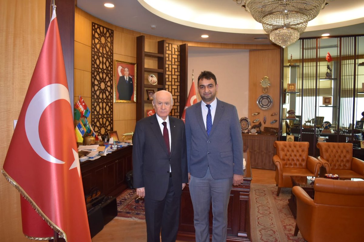 _arifsaylam's tweet photo. @1UZFED ve Uzman Çavuşlarımıza   Desteğini esirgemeyen Milliyetçi Haraket Partisi Lideri Sayın @dbdevletbahceli  Beyefendi’ye geçmiş olsun dileklerimizi iletir, sağlıklı uzun ömürler diliyor. Türkmen eli #Kırşehir den Selam gönderiyoruz.

@UlviYonter @mrtclkr @sadirdurmaz https://t.co/tBNra7vLVI
