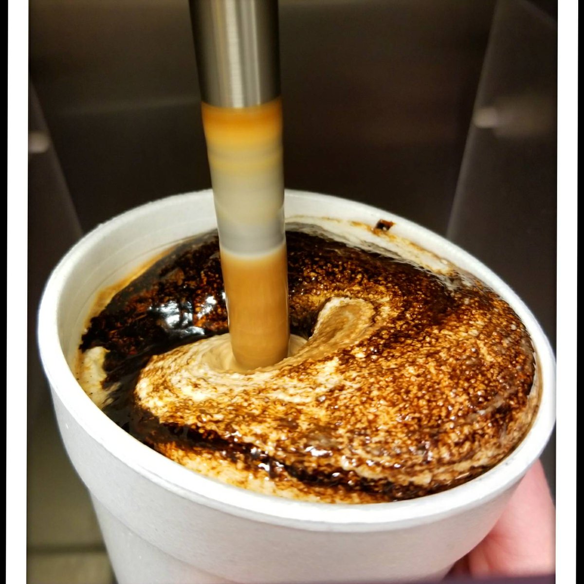 raysredhotsA2's tweet photo. It's #happyhour at #raysredhots again! Come join us Mon-Fri from 2pm-5pm for special pricing on your favorite Ray's food!! 2$ #hotdogs and #shakes 4$ #sausages and 5$ #burgers #annarbor #annarboreats #annarborfood #raysisyummy #tshirts https://t.co/MO6G7ZlJlh