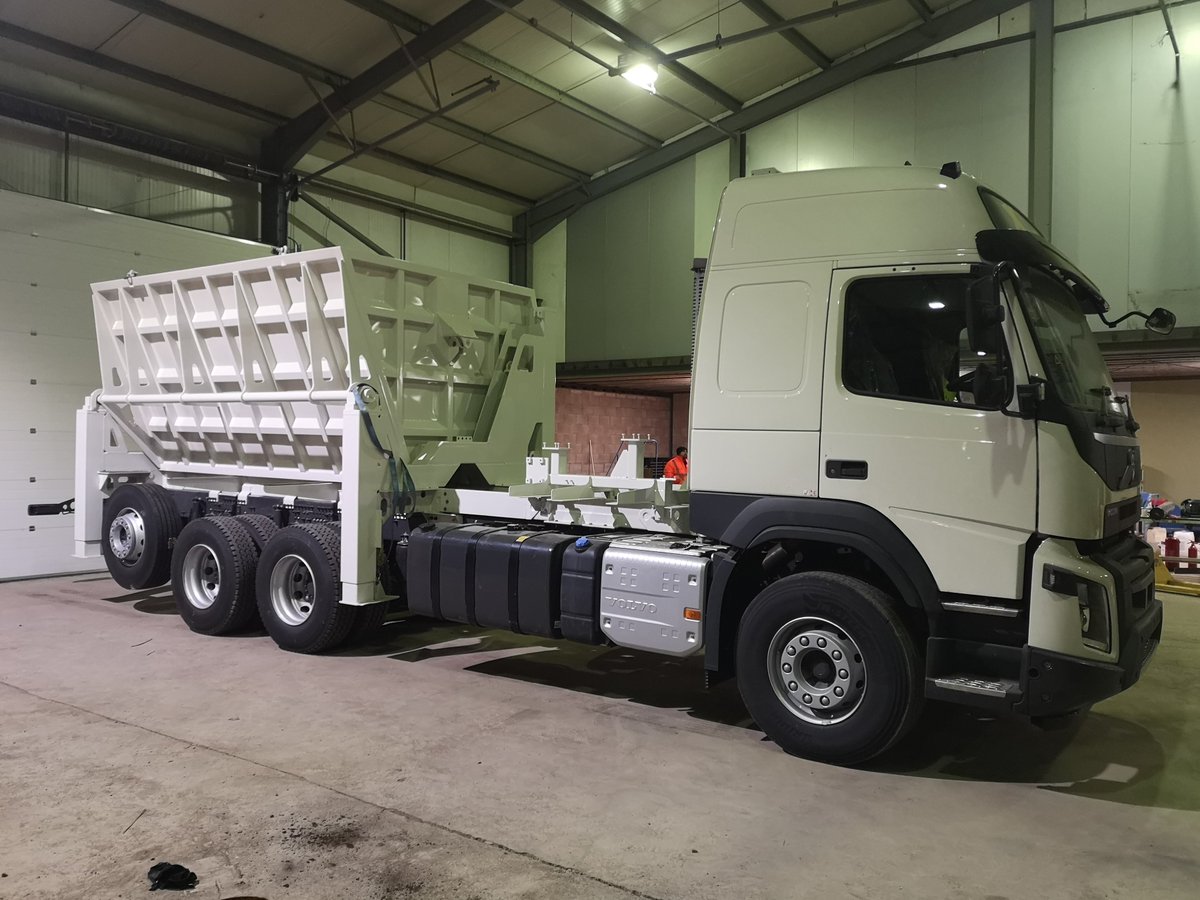 The removal and upgrade of the body, we have shot-blasted it and lined it with a corrosive resistant material to ensure maximum duty cycle.