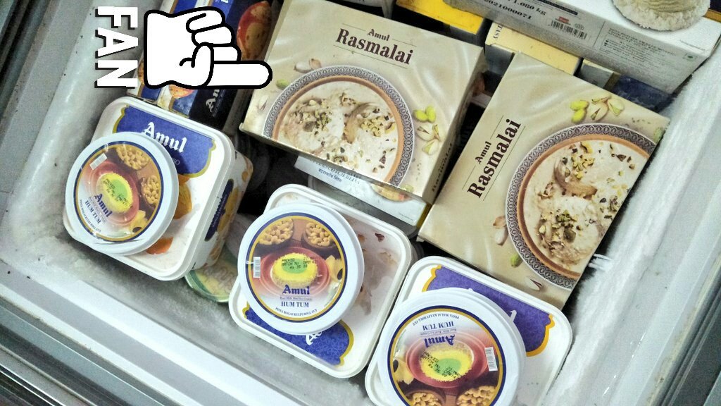 SACHINTAK55's tweet photo. THIS #Diwali2019 #AMUL #SWEETS #AMULSWEETS #REALSWEETS #TRUESWEETS OF INDIA #INDIAMUL TRUE SWEETS OF INDIA #BIGOBASKET BEST1TOP1 IN MARKET TRUE SWEETS AVING TOO #MUSTRY #DIWALIBASKET RASMALAI KAJU KATRI MILK CAKE PEDA NOW OUR NEAR RETAIL SHOP #TRUESWEETSOFINDIAMUL https://t.co/6pRuu7Xjo6