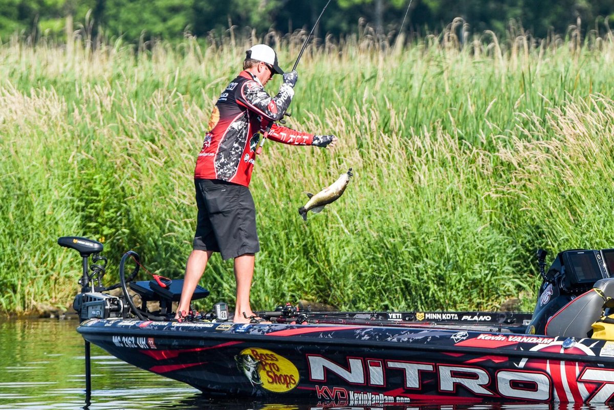 Major League Fishing tweet media