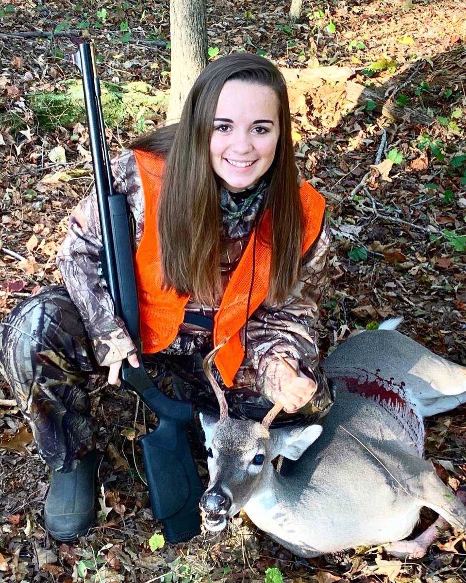 jkjamom13's tweet photo. My beautiful granddaughter got her first deer on Saturday.... so proud of her!!!  Brylee - 1  Bambi - 0 https://t.co/jHEKXeOxuL