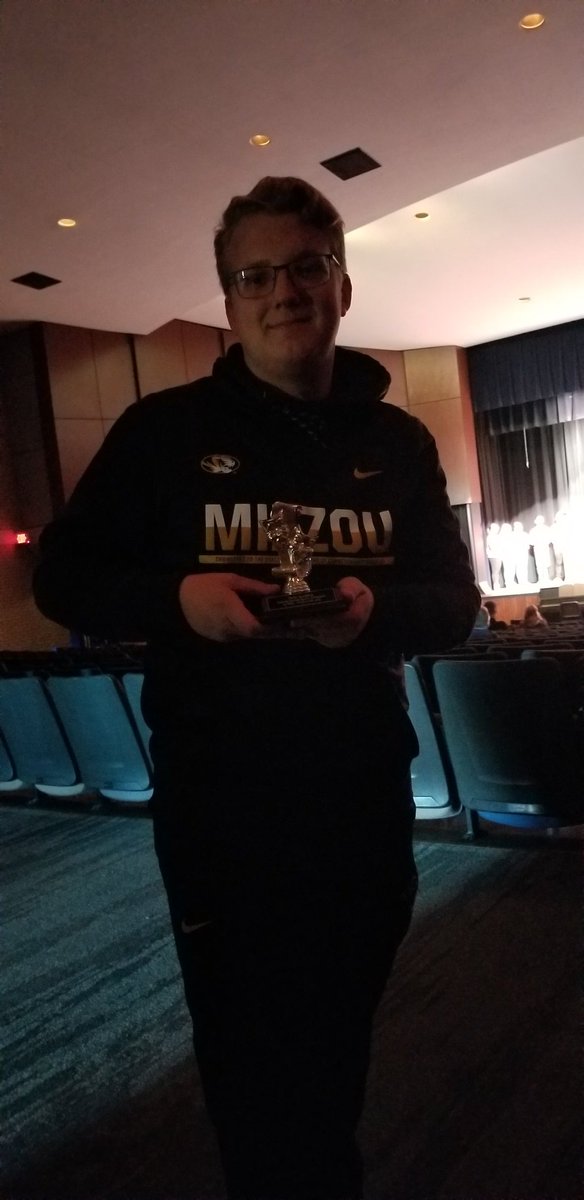 SaderSpeech's tweet photo. Congratulations to Sam Bruce for taking 1st in Radio at Moberly on Saturday! #SaderStrong @heliascatholic https://t.co/r8sFY5UiGP
